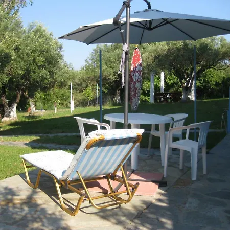 Europa Apartments Stefanos Kriopigi Exterior photo